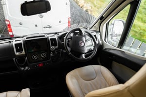 2017 Burstner Ixeo TL680 G — photo 87 of 94