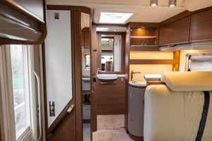 2017 Burstner Ixeo TL680 G — photo 93 of 94