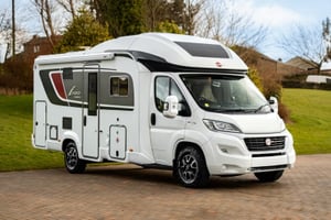 2017 Burstner Ixeo TL680 G — photo 4 of 96