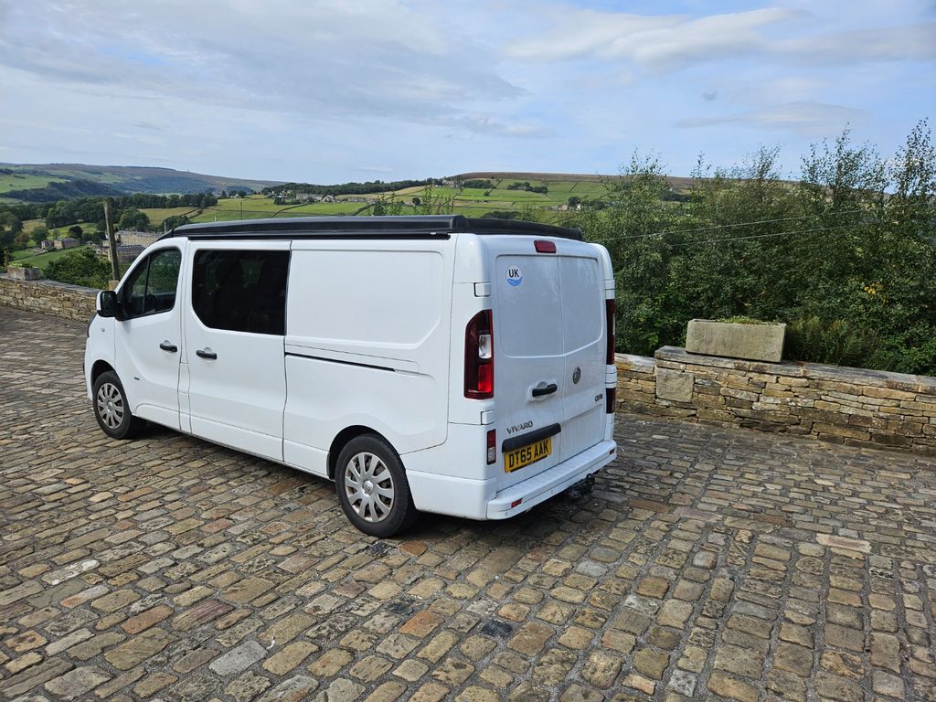 2015 Vauxhall Vivaro 1.6 CDTI Sportive - Image 1