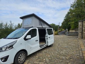 2015 Vauxhall Vivaro 1.6 CDTI Sportive — photo 12 of 24