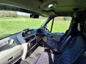 2002 Renault Master Low Mileage Custom Conversion — photo 15 of 37