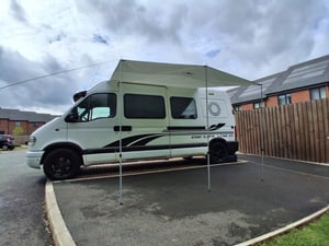 2002 Renault Master Low Mileage Custom Conversion — photo 34 of 37