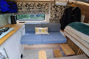 2002 Renault Master Low Mileage Custom Conversion — photo 7 of 37