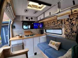 2002 Renault Master Low Mileage Custom Conversion — photo 10 of 37