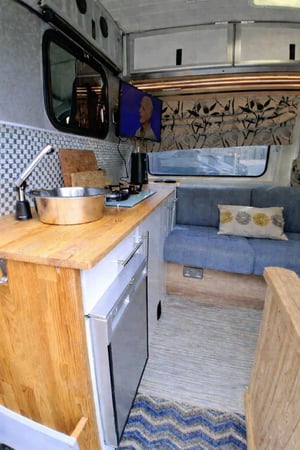 2002 Renault Master Low Mileage Custom Conversion — photo 8 of 37