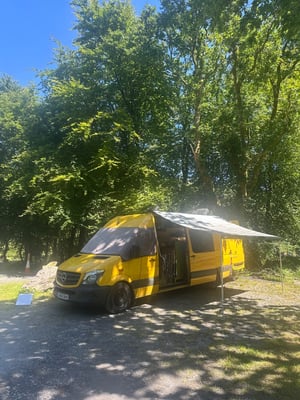2016 Mercedes-Benz Sprinter — photo 2 of 25