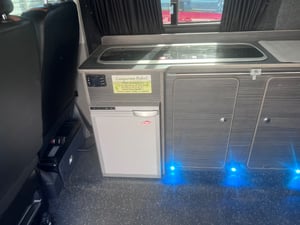 2016 Volkswagen T6 Campervan — photo 10 of 11