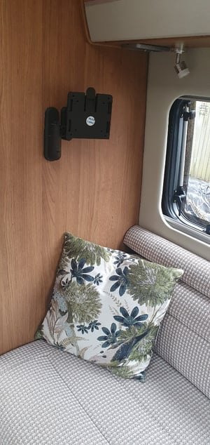 2017 Autotrail V Line 540 SE — photo 34 of 43