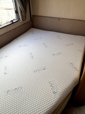2010 Elddis Autoquest 155 — photo 14 of 39