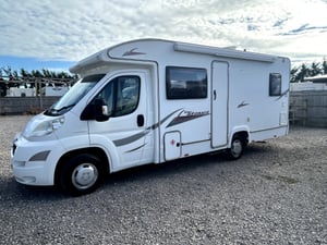 2010 Elddis Autoquest 155 — photo 17 of 39