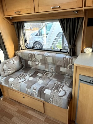 2010 Elddis Autoquest 155 — photo 24 of 39