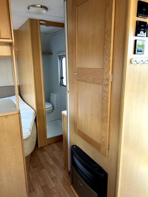 2010 Elddis Autoquest 155 — photo 30 of 39