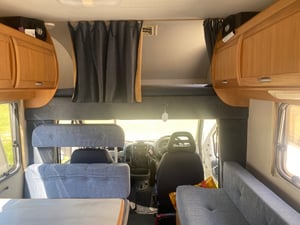 2004 McLouis Lagan 410 — photo 4 of 26
