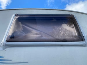 2004 McLouis Lagan 410 — photo 14 of 26