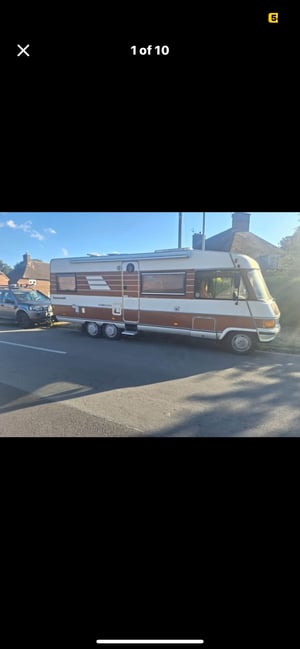1991 Hymer B694 — photo 2 of 13