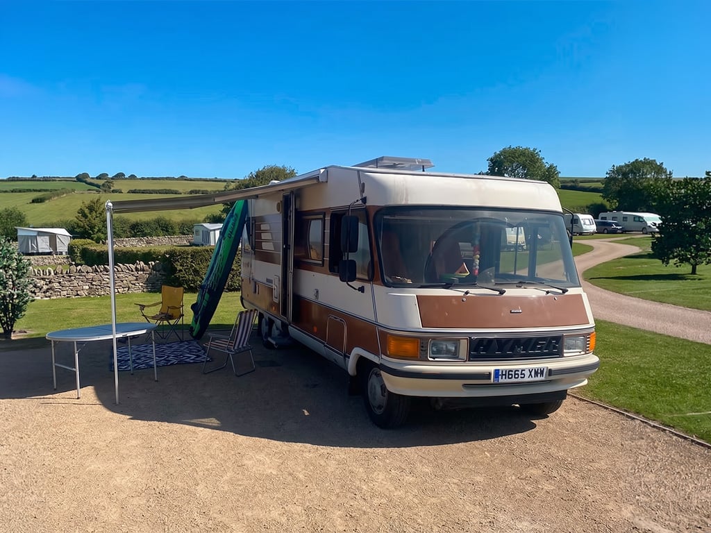1991 Hymer B694 - Image 1