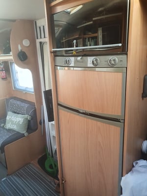 2007 Bürstner Solano T616 — photo 2 of 16