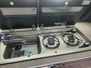 2012 Volkswagen Mayfair Camper Conversion — photo 16 of 19