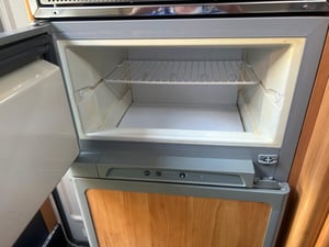 2005 Adria Adriatik — photo 11 of 21