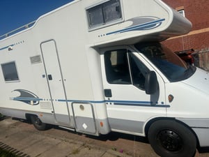 2005 Adria Adriatik — photo 18 of 21