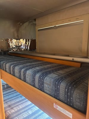 2005 Adria Adriatik — photo 20 of 21