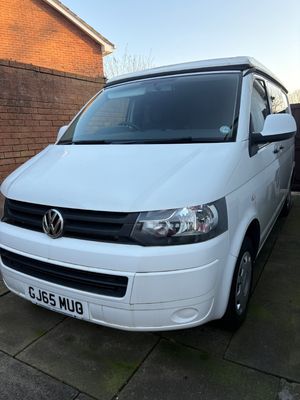 2015 Volkswagen Transporter T5 — photo 16 of 18