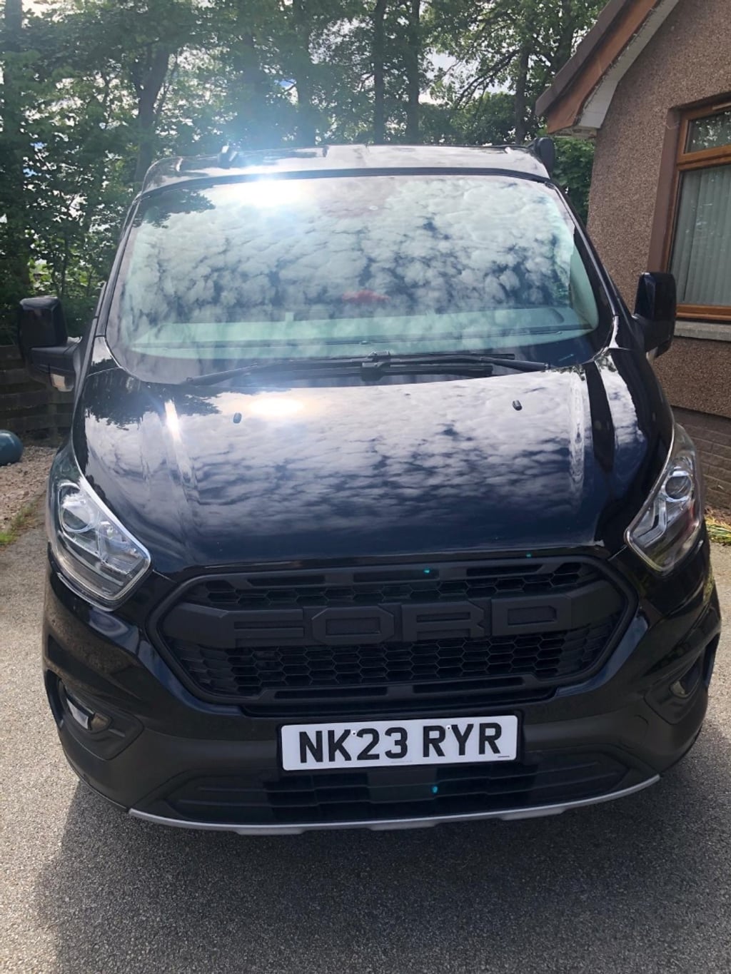 2023 Ford Transit Custom - Image 1