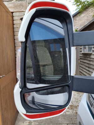 2010 Auto-Trail Tracker EKS — photo 54 of 67