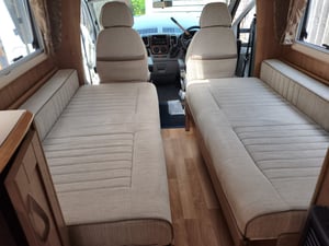 2010 Auto-Trail Tracker EKS — photo 66 of 67