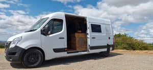 2023 Nissan NV400 — photo 4 of 19