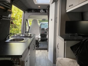 2018 Peugeot Boxer Campervan — photo 9 of 18