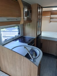 2015 Auto-Trail Apache 632 - Image 3