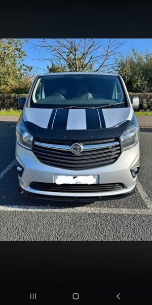 2018 Vauxhall Vivaro — photo 13 of 13