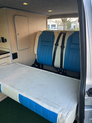 2015 Volkswagen Transporter T32 DSG — photo 18 of 30
