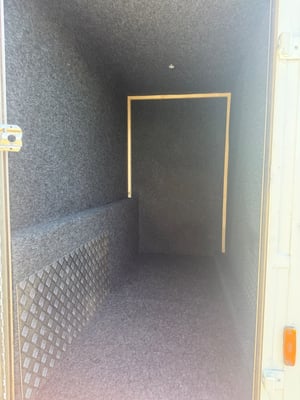 2010 Renault It’s a 7.5 ton 6 berth motorhome with 2 double beds and seating pulls into bed full kitchen area, full bathroom with shower and toilet , garage area. Awning — photo 10 of 15