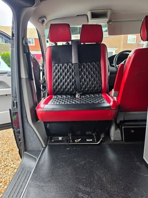 2011 Volkswagen Transporter T5 Camper — photo 16 of 24