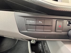 2021 Volkswagen T6.1 Transporter Highline — photo 39 of 57