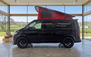 2021 Volkswagen T6.1 Transporter Highline — photo 2 of 57