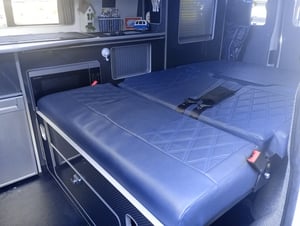 2015 Volkswagen T5 Campervan — photo 15 of 17