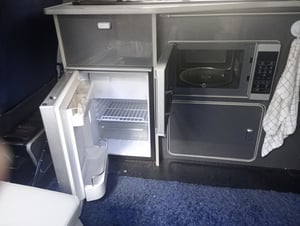 2015 Volkswagen T5 Campervan — photo 16 of 17
