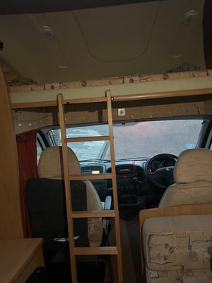 2005 Compass calypso — photo 3 of 26