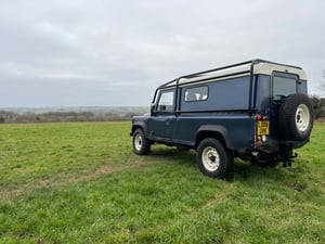 2008 Land Rover 110 hard top — photo 3 of 10