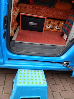 2011 Volkswagen Caddy Maxi — photo 16 of 19