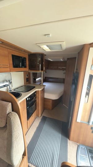 2013 Elddis Aspire 265 50th Anniversary — photo 5 of 10