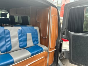 2010 Volkswagen Camper King — photo 12 of 14