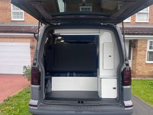 2022 Volkswagen Transporter T28 Highline TDI — photo 17 of 24