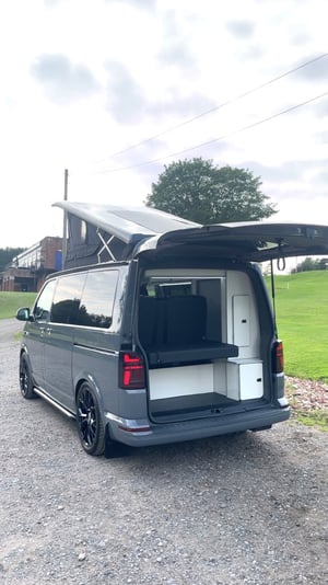 2022 Volkswagen Transporter T28 Highline TDI — photo 5 of 24
