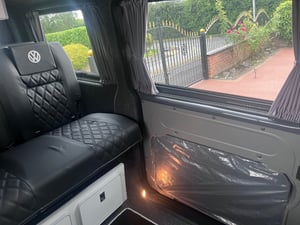 2022 Volkswagen Transporter T28 Highline TDI — photo 21 of 24