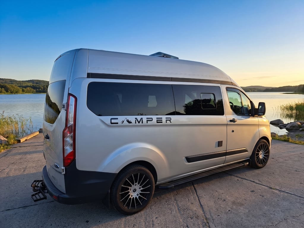 2015 Ford Tourneo Custom - Image 1